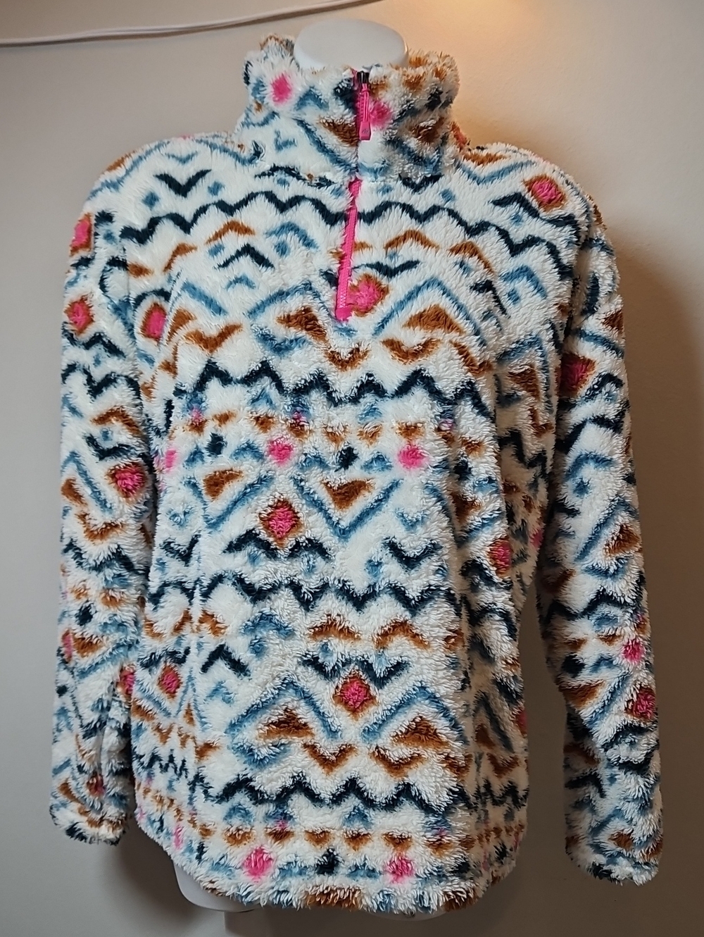 Eddie Bauer XL Cream Fuzzy Quarter-Zip Pullover with Pink & Brown Accents